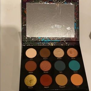 Salvaje by Becky G colourpop eyeshadow pallete